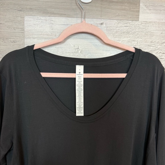 Lululemon Up For It Long Sleeve - Black - Size 6 - Picture 2 of 7